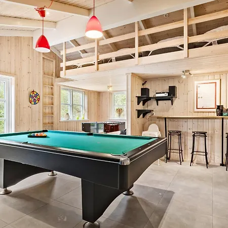 Σπίτι διακοπών Lovely Home In Saeby With Sauna *