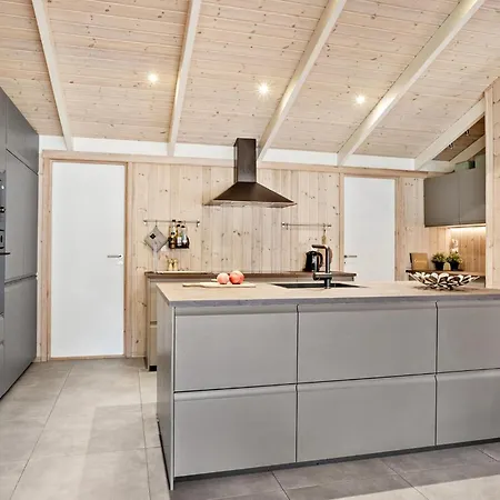 Σπίτι διακοπών Lovely Home In Saeby With Sauna
